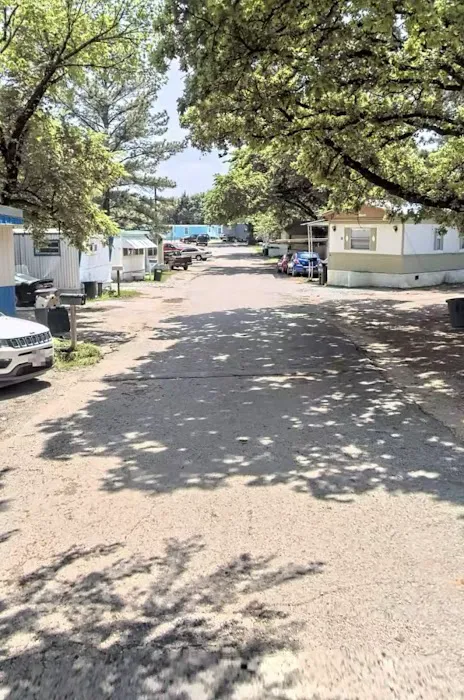 Sunny Acres Mobile Home Park Picture 1
