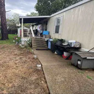 Knob Hill Mobile Home Park Picture 2