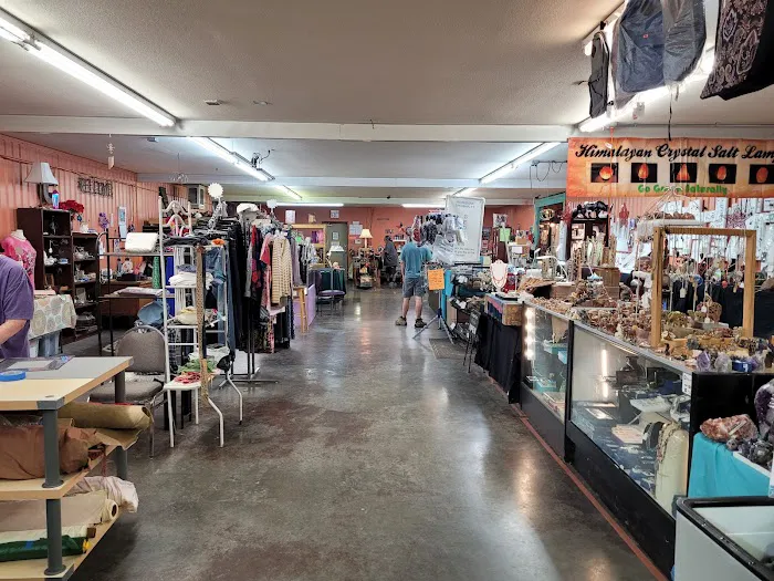 Old Rooster Creek RV and Storage Units Picture 4