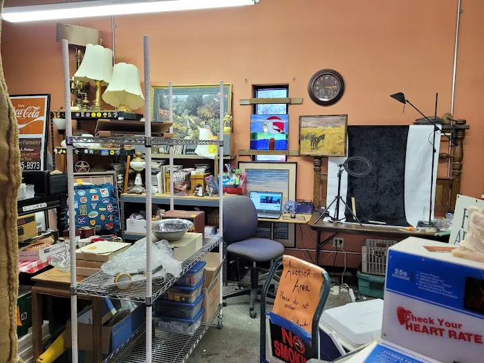 Old Rooster Creek RV and Storage Units Picture 5