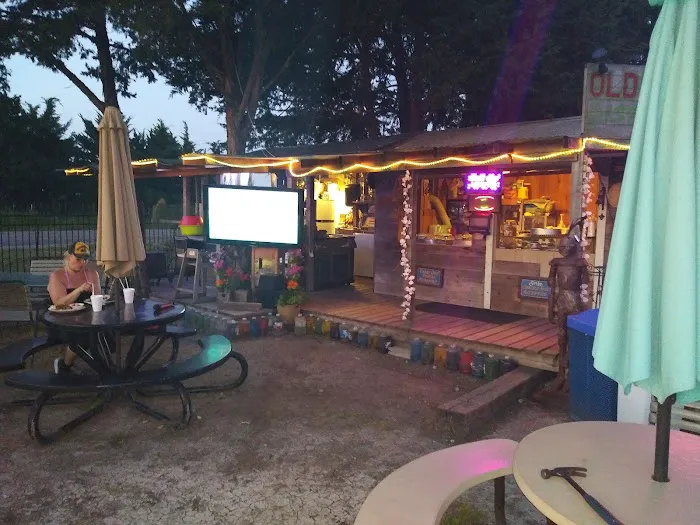 Old Rooster Creek RV Park and Flea Market Picture 3