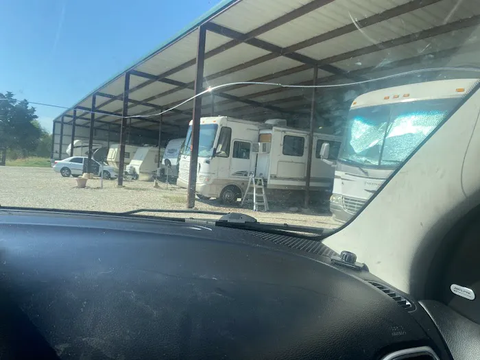 Old Rooster Creek RV Park and Flea Market Picture 8