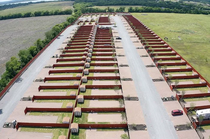 Princeton Luxury RV Park Picture 1