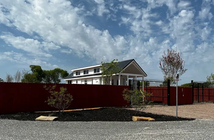 Princeton Luxury RV Park Picture 4