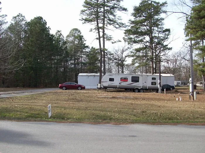 Dales Mobile Home Park Picture 2