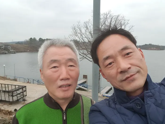 Twin Pines Mobile Home And RV Picture 9