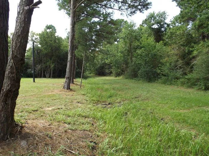 Highland Village Mobile Home Park Picture 9