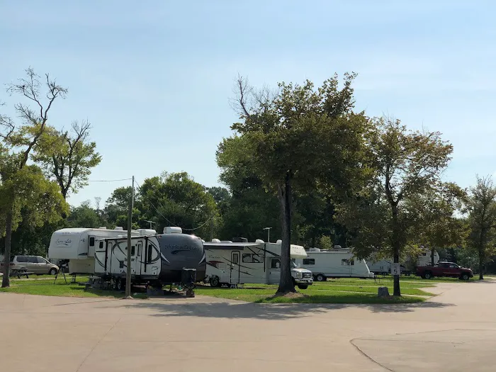 Highland Bayou RV Park Picture 8