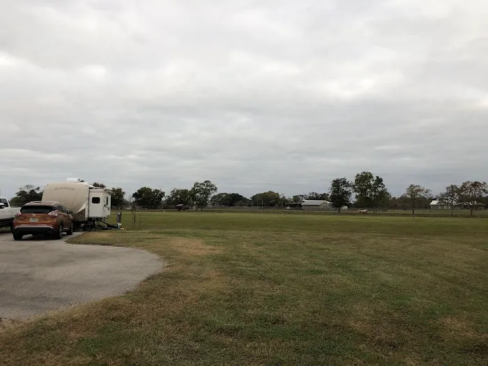 Oakridge RV Resort, LLC Picture 7