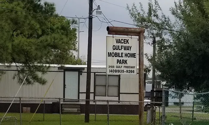 Gulf Breeze Mobile Home Park Inc Picture 4