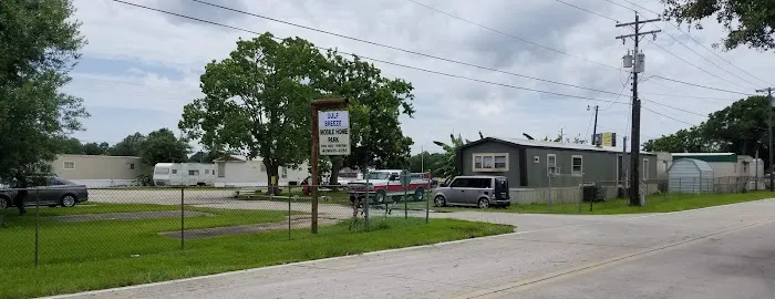 Gulf Breeze Mobile Home Park Inc Picture 7