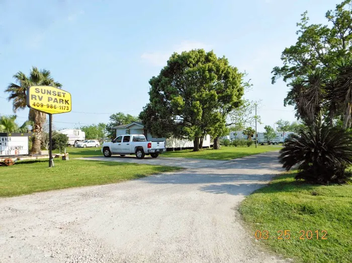 Sunset RV Park Picture 9