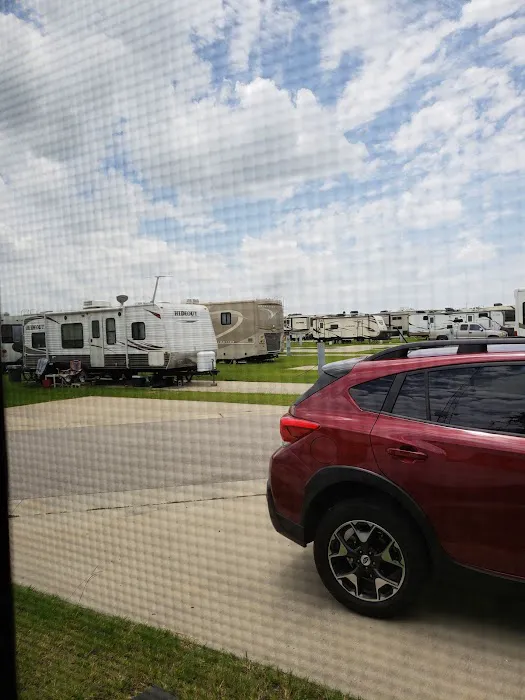 Karstens RV Resort Picture 7