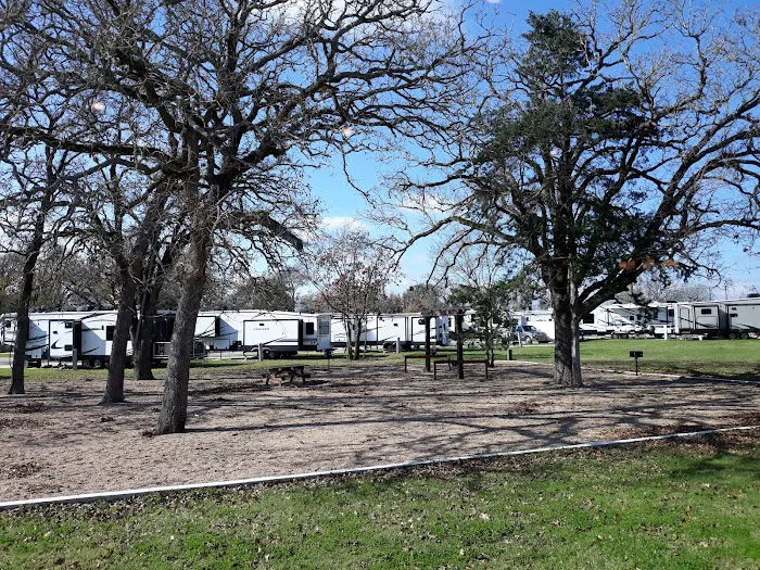 12th Park RV Resort Picture 2