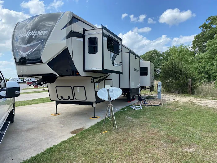 12th Park RV Resort Picture 8