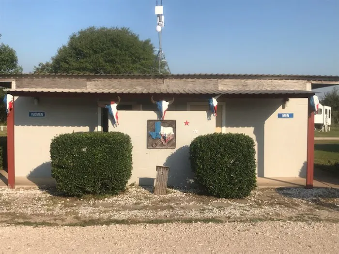 Round Top-Carmine RV Park Picture 6