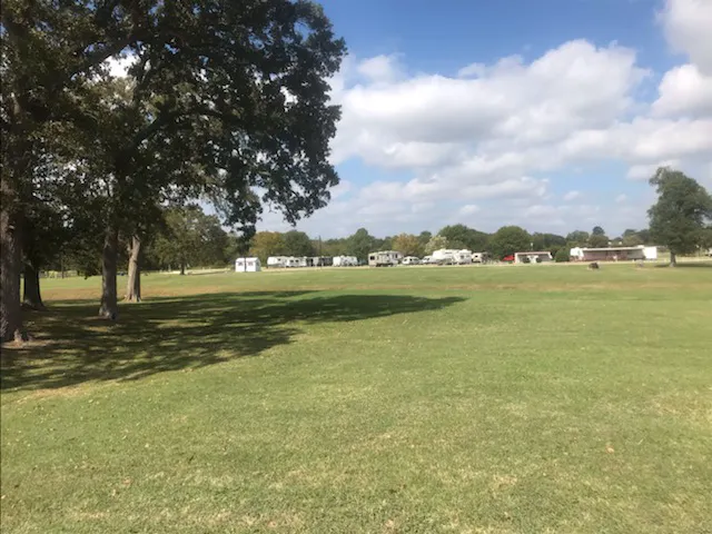 Round Top-Carmine RV Park Picture 5