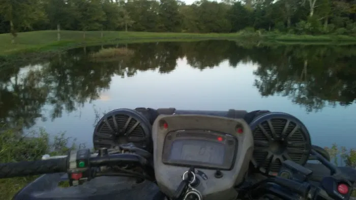 Round Top-Carmine RV Park Picture 1