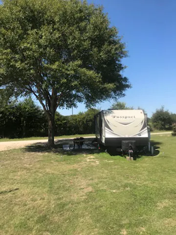 Round Top-Carmine RV Park Picture 7