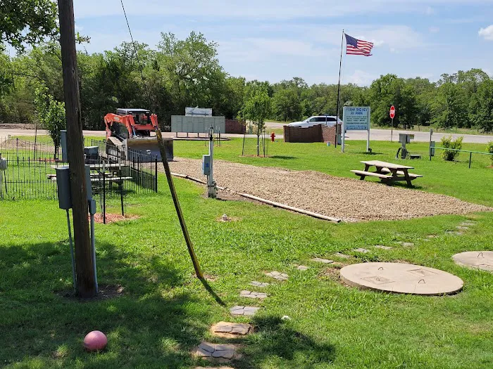 Frank And Kev RV Picture 5