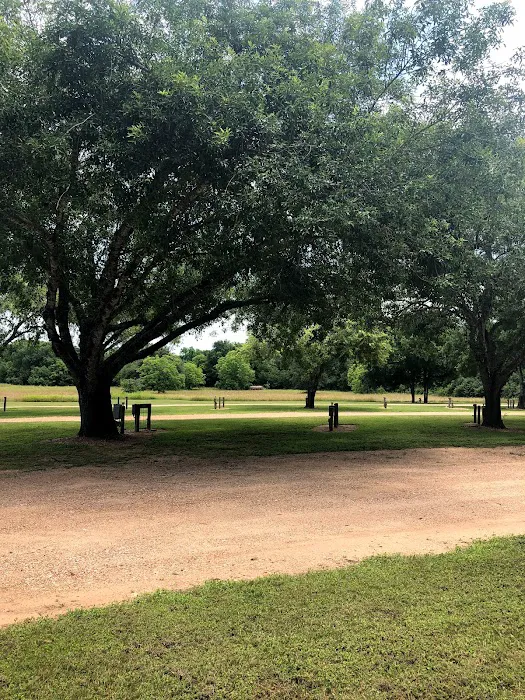 Round Top RV Park Picture 9