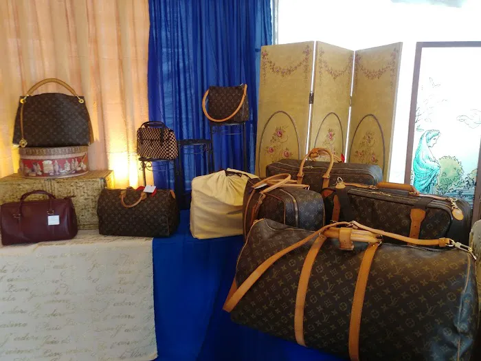 Round Top Roll Up RV Park Picture 3