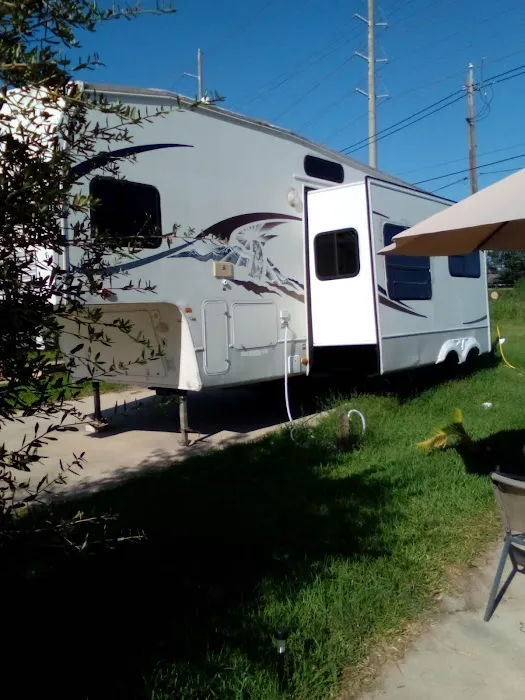 Teserra RV Park Picture 3