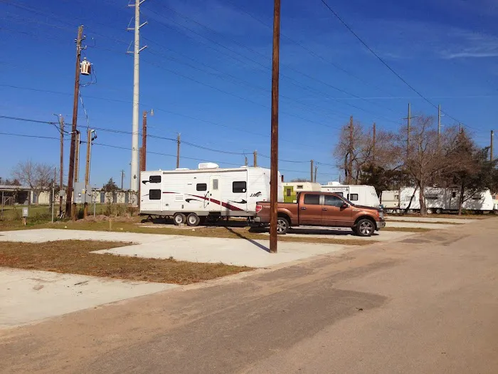 Teserra RV Park Picture 2