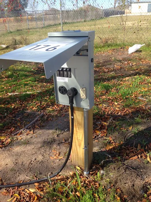 Teserra RV Park Picture 9