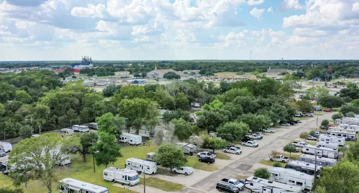 Oak Haven RV (formerly BCS Village 21 RV Park) Picture 10