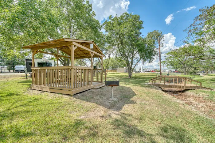 Oak Haven RV (formerly BCS Village 21 RV Park) Picture 1