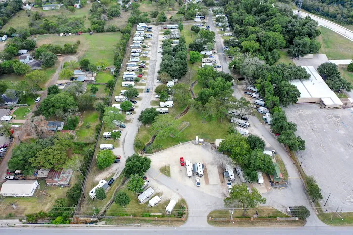 Oak Haven RV (formerly BCS Village 21 RV Park) Picture 7