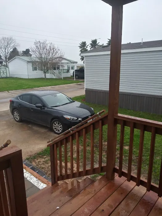 Briarwood Estates Picture 2