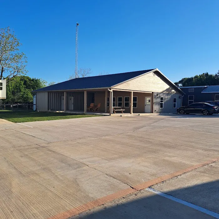 Sealy RV Park Picture 7