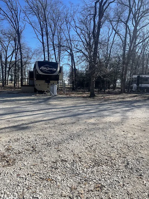 Sandy Creek RV Park Picture 2