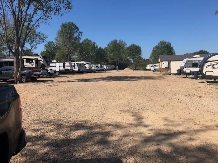 Eagle Nest Rv Park Picture 5