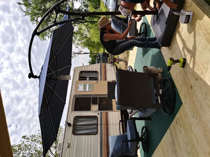 DW's RV Park Picture 2
