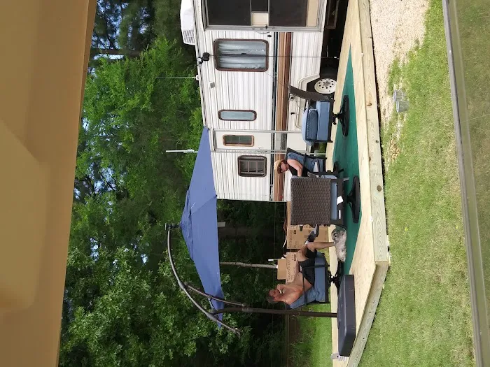 DW's RV Park Picture 9