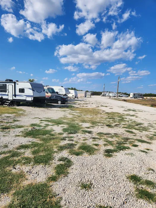 Rv Park - Wilson Way Refuge Ranch Picture 6