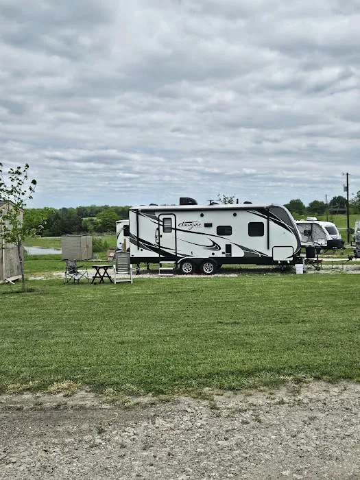 Smith Farms RV Park Picture 3