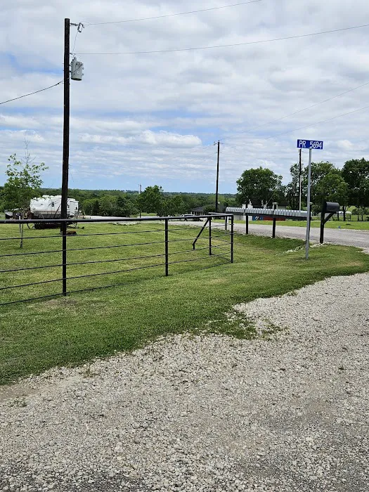 Smith Farms RV Park Picture 10
