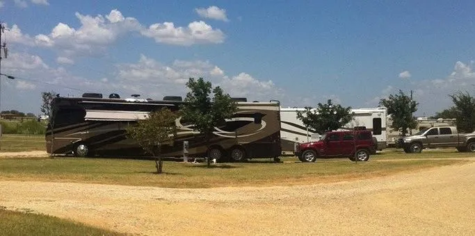 Quail Crossing RV Park Picture 3