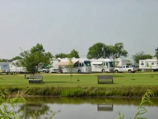 Quail Crossing RV Park Picture 10