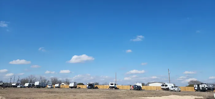 Lily RV Park Picture 6