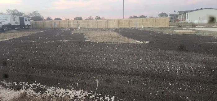 Lily RV Park Picture 5