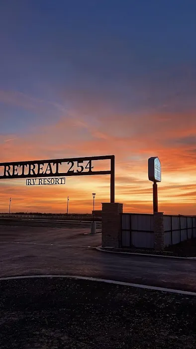 Retreat 254 RV Resort Picture 8