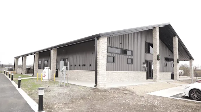 Retreat 254 RV Resort Picture 7