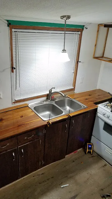 Oakwood Manufactured Home Community Picture 5