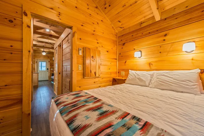 Great Escapes RV Resorts Bryan College Station Picture 8