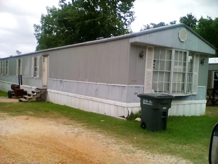 Ramblewood Manufactured Home Community Picture 9